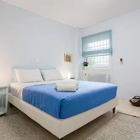 Stylish Steambath, 200mbps Near The Beaches Apartment Athens
