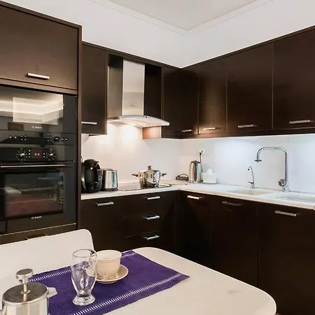 Apartment Stylish Steambath, 200mbps Near The Beaches