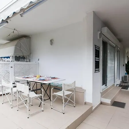 Stylish Steambath, 200mbps Near The Beaches Apartment