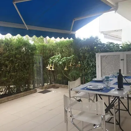 Stylish Steambath, 200mbps Near The Beaches * Atene