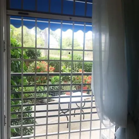 Stylish Steambath, 200mbps Near The Beaches * Athens