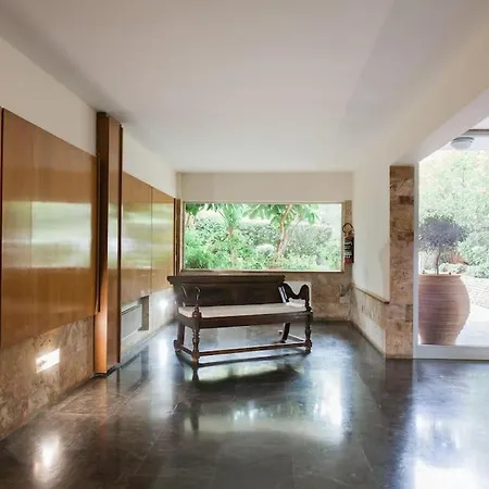 Stylish Steambath, 200mbps Near The Beaches Athens